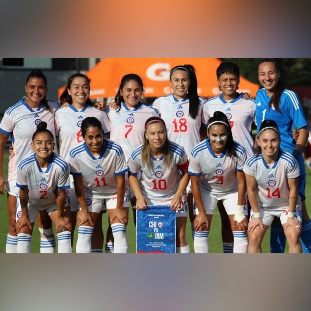 Adidas Authentic Chile National Team IA2521 Futbol Soccer Jersey Women’s Sz: XS - Picture 3 of 8